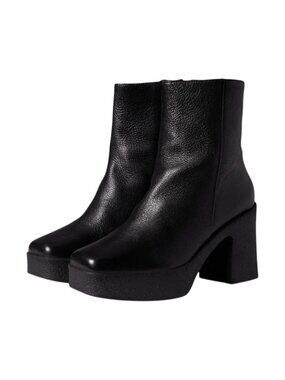 Seychelles Navigate Black Leather Platform Ankle Boots Size 9.5 New